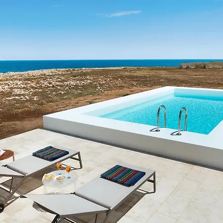 Capo Passero Villa